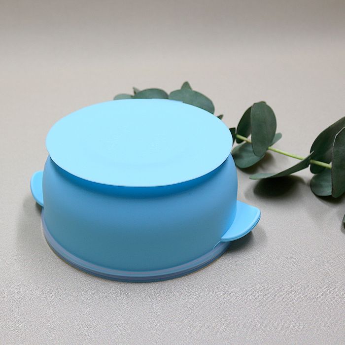 Силіконова тарілка з кришкою Powder Blue